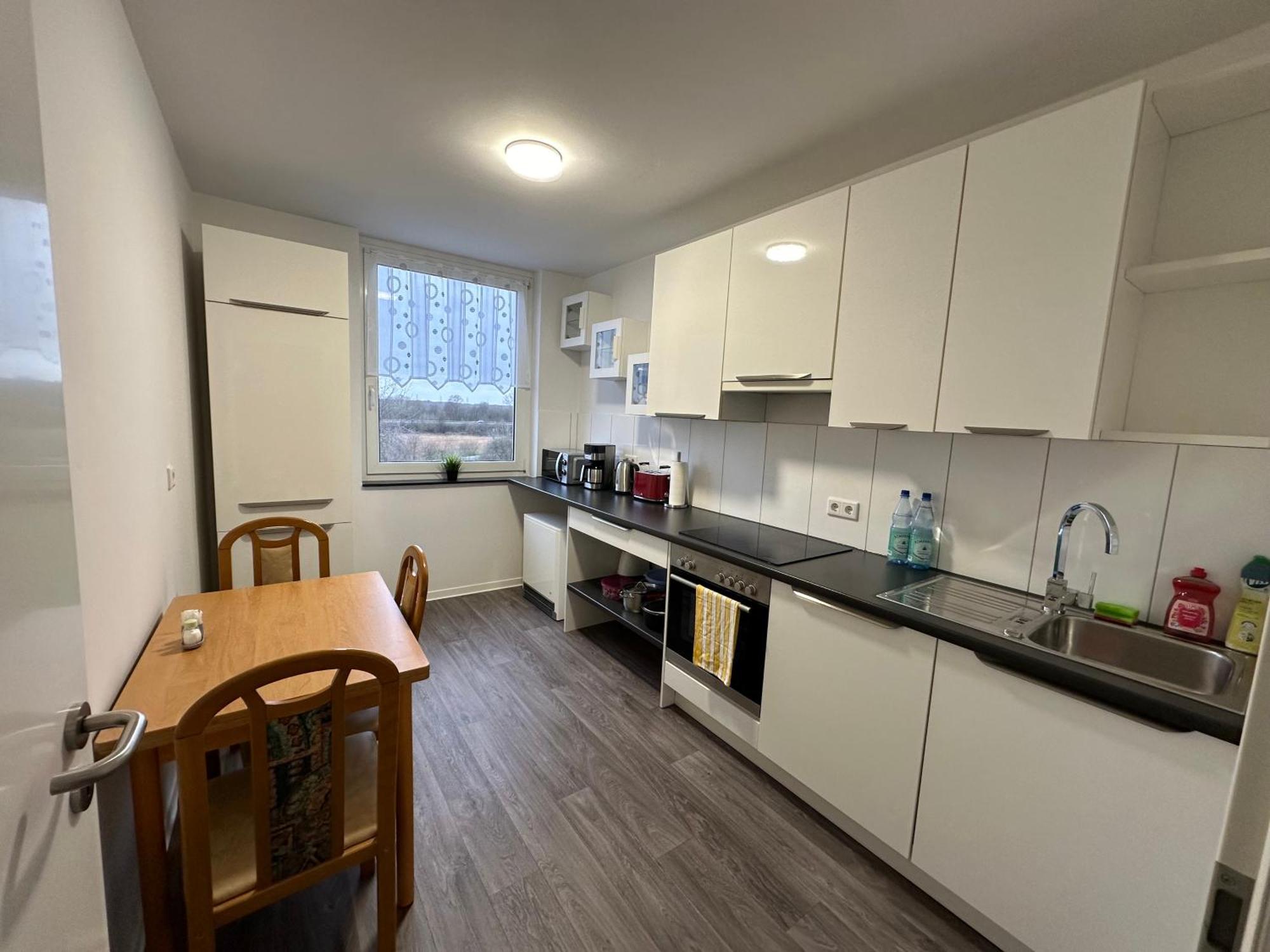 Olis Appartement In Neuss Buitenkant foto